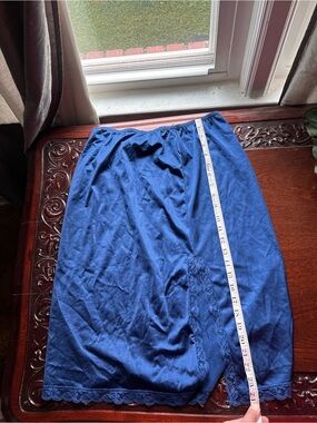 Blue Women's Lace-Hem Slip (L)